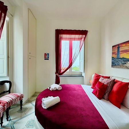 Villa Falconieri Sorrento Suite Sant'Agnello Bagian luar foto